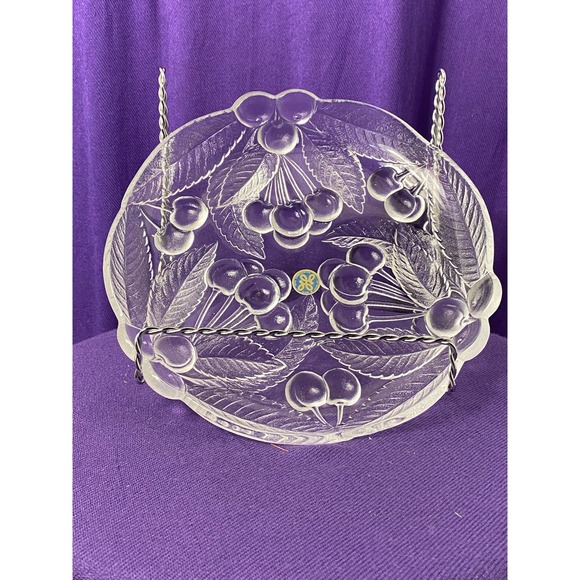 Vintage, Set of (4), Clear Glass/Crystal Cherry design Embossed Plates by Hoya - Picture 5 of 12